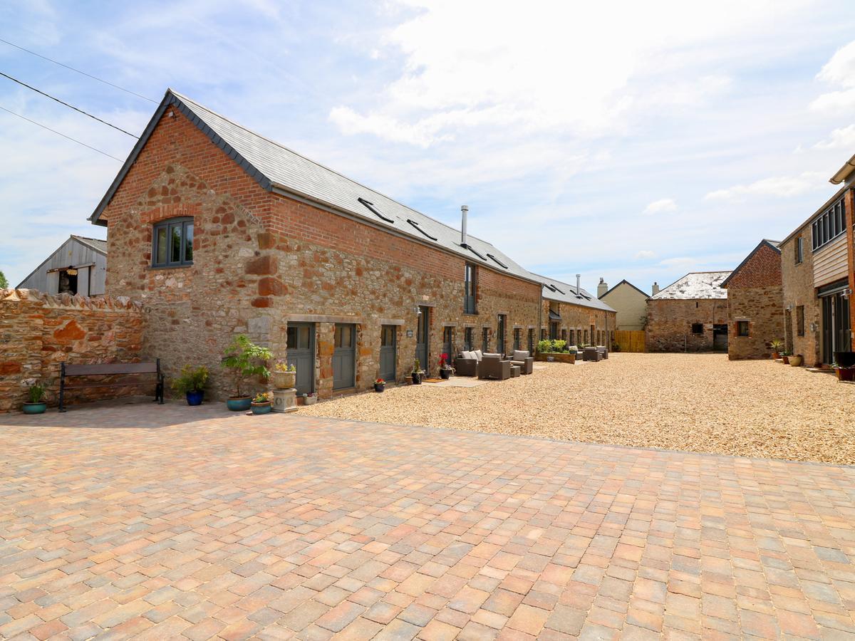 Swifts Barn Villa Brixham Exterior photo